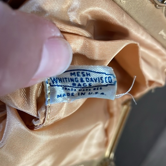 Vintage Whiting & Davis Cream Gold Metal Mesh Bag - Picture 10 of 10